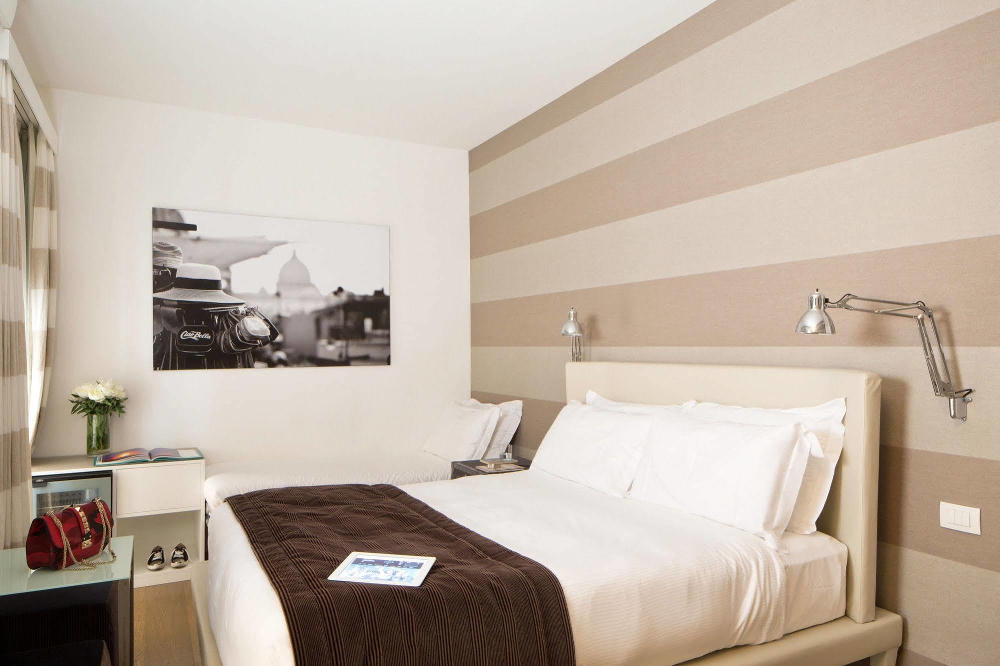 Via Del Corso Home Roma Exterior photo